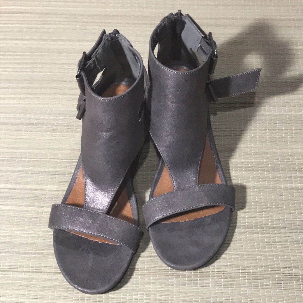 Silver Metallic Wedge Heel Sandals